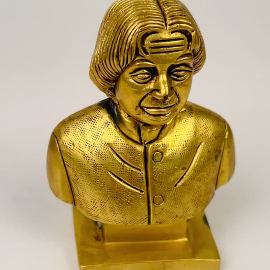 A.P.J. Abdul Kalam idol for study room décor